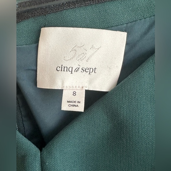 Cinq à Sept Birch Off-the-Shoulder Dress in Rainforest Green, Size 8 - Picture 5 of 6